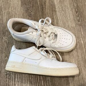 Nike Air Force 1 AF1 low sneakers white youth 5.5 women’s 7.5